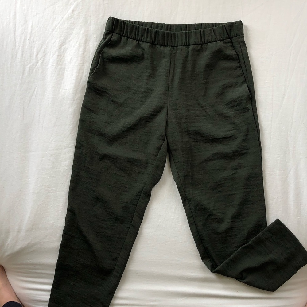 H&M hunter green track pants
